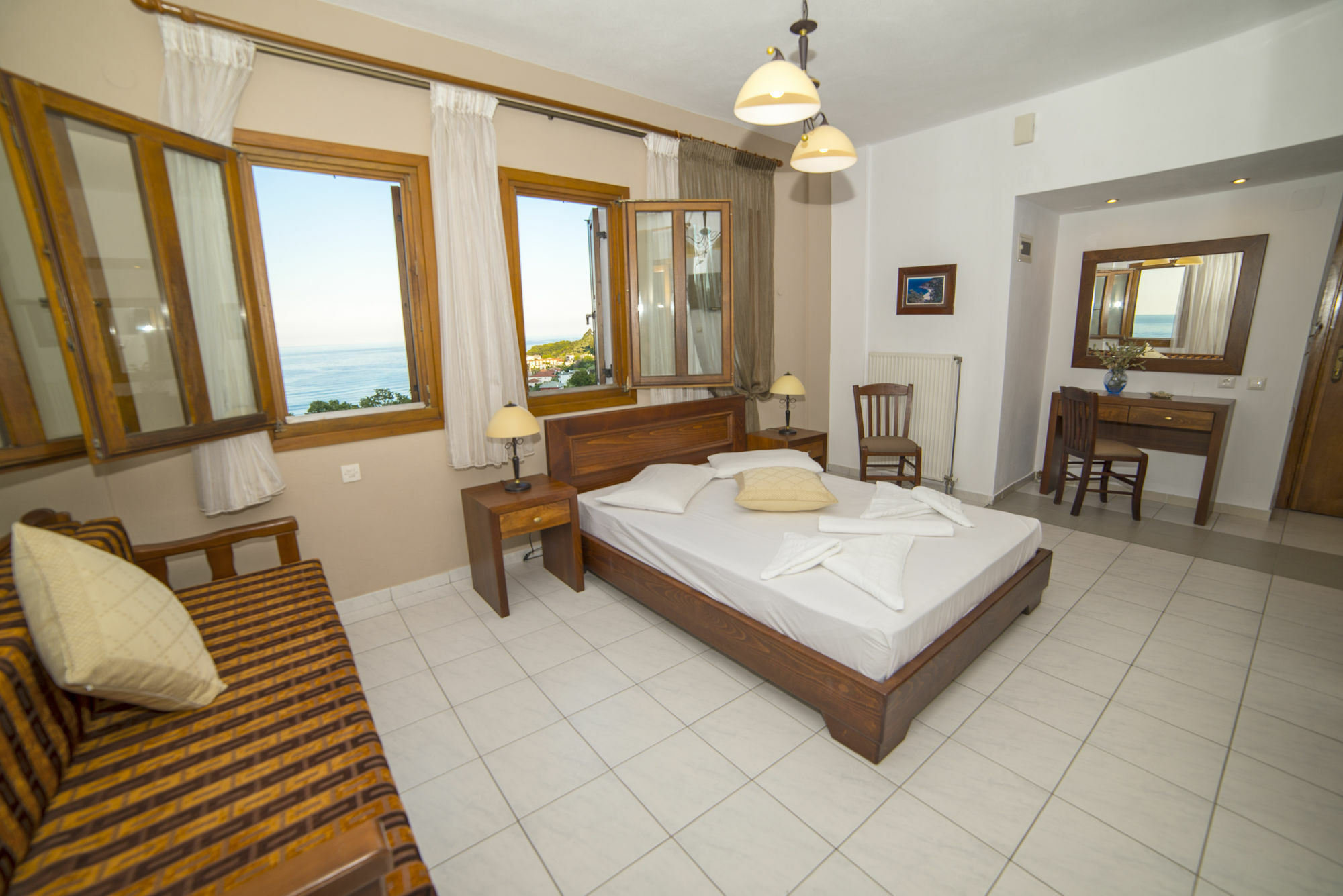 Hotel Agnadi - Horefto Eksteriør billede